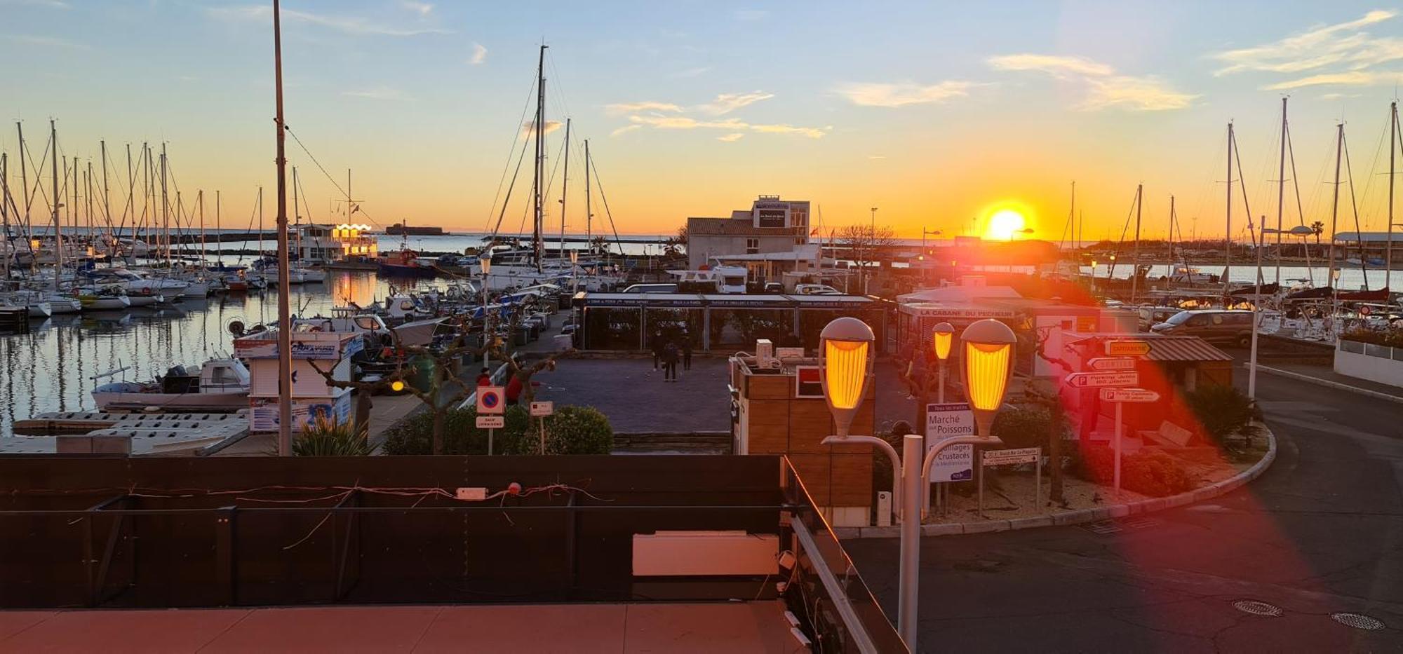 Residence De Standing La Pecherie Spacieux T3 Comme Un Cocon Familial Vue Mer Et Sur L'Avant Port Sur Le Bout Du Bout De Cap D'Agde Seule Cap En Occitanie Ngoại thất bức ảnh