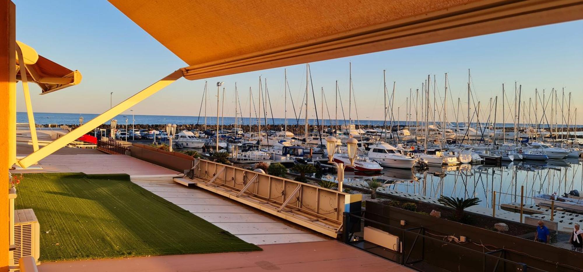 Residence De Standing La Pecherie Spacieux T3 Comme Un Cocon Familial Vue Mer Et Sur L'Avant Port Sur Le Bout Du Bout De Cap D'Agde Seule Cap En Occitanie Ngoại thất bức ảnh