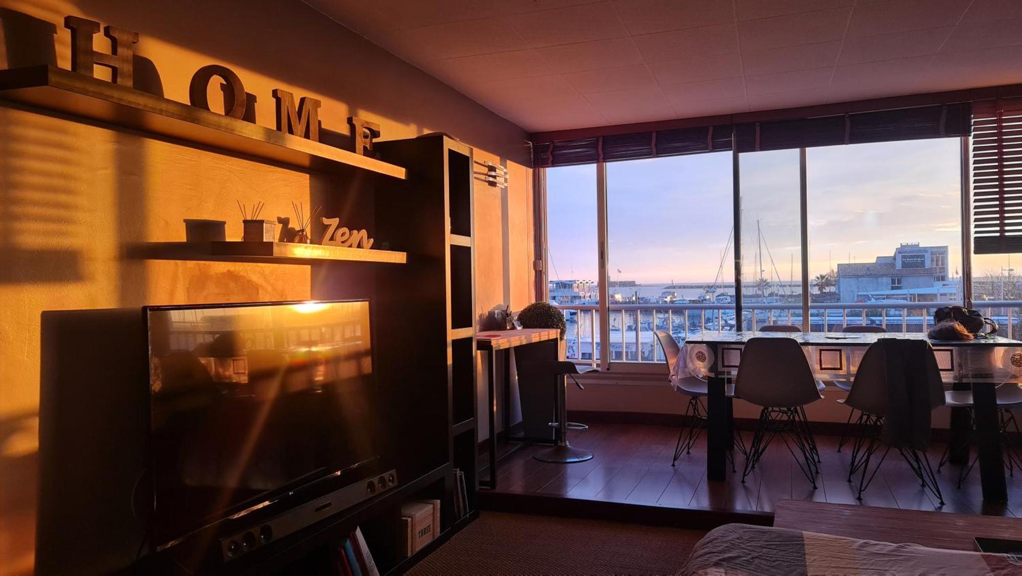 Residence De Standing La Pecherie Spacieux T3 Comme Un Cocon Familial Vue Mer Et Sur L'Avant Port Sur Le Bout Du Bout De Cap D'Agde Seule Cap En Occitanie Ngoại thất bức ảnh